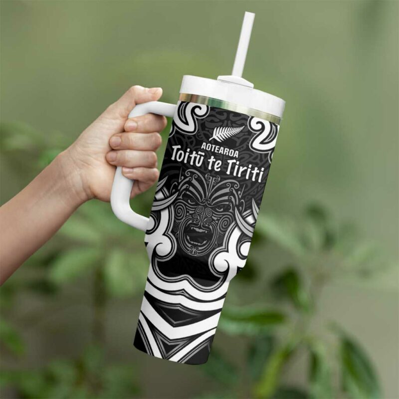 Aotearoa Toitu Te Tiriti O Waitangi Custom Stanley Quencher 40oz Stainless Steel Tumbler With Handle - Threewoofs - Image 3