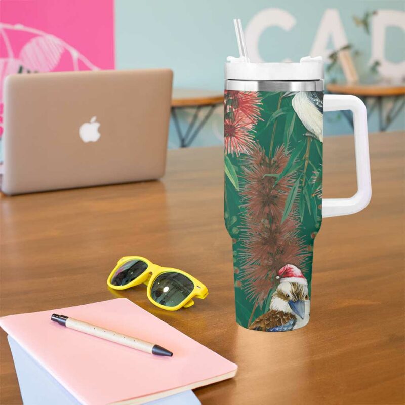 Australia Christmas Kookaburra Santa on Callistemon ‚Äì Forest Green Custom Stanley Quencher 40oz Stainless Steel Tumbler With Handle - Threewoofs - Image 5