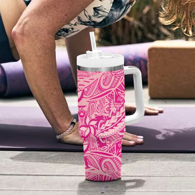 Beige Gradient Polynesia Hawaiian Tribal Hammerhead Shark Tattoo Custom Stanley Quencher 40oz Stainless Steel Tumbler With Handle - Threewoofs - Image 6