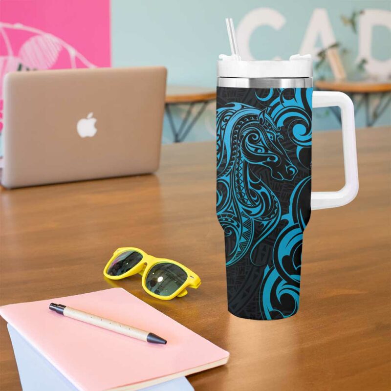 Blue Aoteara Horse Racing NZ Maori Custom Stanley Quencher 40oz Stainless Steel Tumbler With Handle - Threewoofs - Image 5