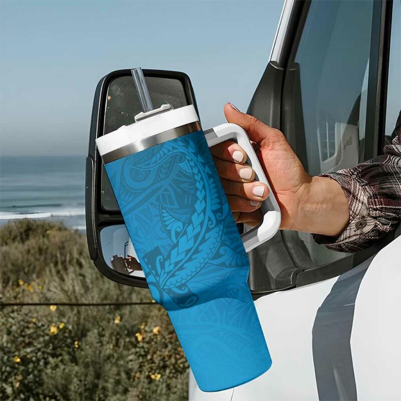 Blue Gradient Polynesia Hawaiian Tribal Hammerhead Shark Tattoo Custom Stanley Quencher 40oz Stainless Steel Tumbler With Handle - Threewoofs - Image 7