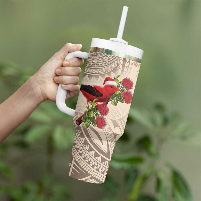Christmas Hawaii with I‚Äôiwi Bird Aloha Mele Kalikimaka Beige Art Custom Stanley Quencher 40oz Stainless Steel Tumbler With Handle - Threewoofs - Image 3