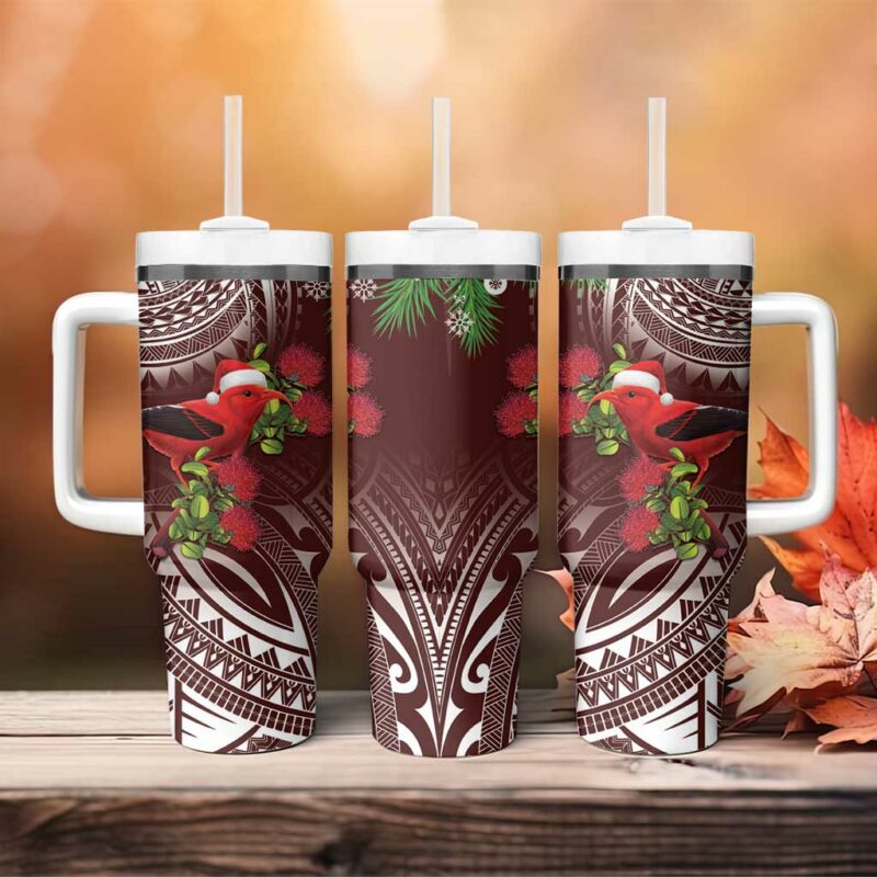 Christmas Hawaii with I‚Äôiwi Bird Aloha Mele Kalikimaka Oxblood Art Custom Stanley Quencher 40oz Stainless Steel Tumbler With Handle - Threewoofs - Image 4