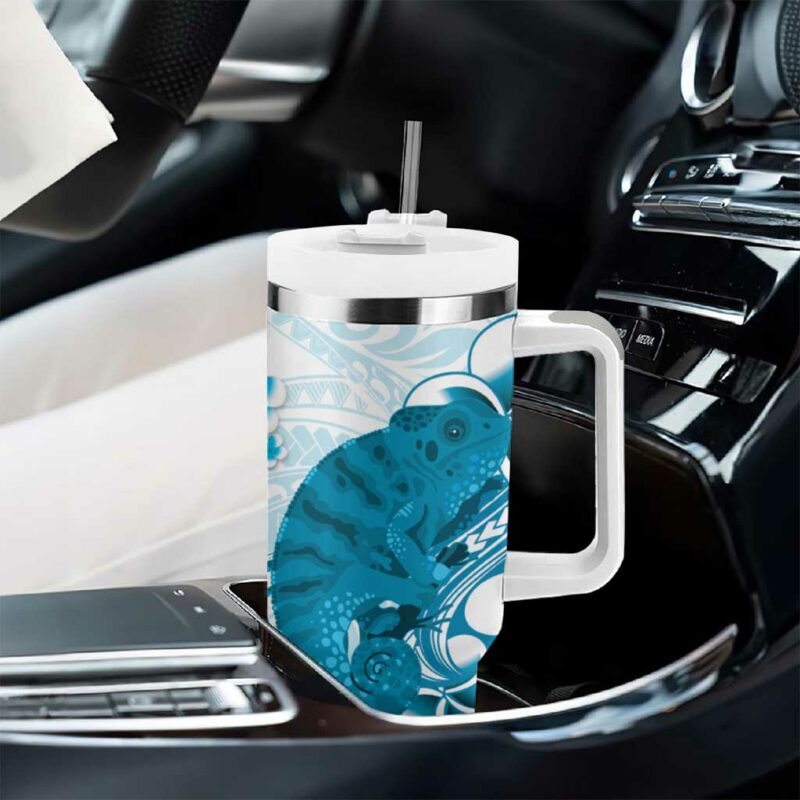 Cyan And White Hawaii Chameleon Plumeria Polynesian Tribal Art Custom Stanley Quencher 40oz Stainless Steel Tumbler With Handle - Threewoofs - Image 8