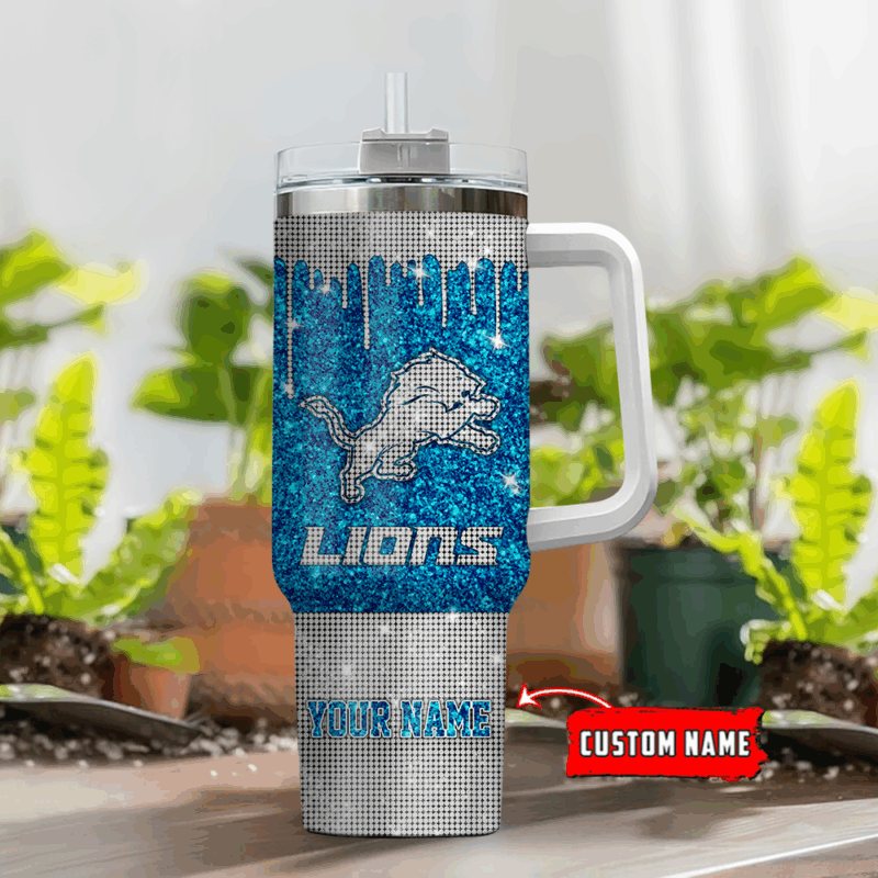 Detroit Lions NFL Glitter Custom Stanley Quencher 40oz Stainless Steel Tumbler With Handle - Threewoofs - Image 2