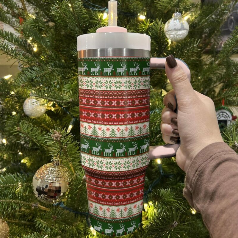 Festive Christmas Knit Custom Stanley Quencher 40oz Stainless Steel Tumbler With Handle - Threewoofs - Image 2