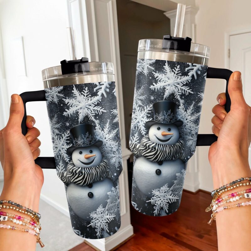 Frosty Elegance Snowman Christmas Custom Stanley Quencher 40oz Stainless Steel Tumbler With Handle - Threewoofs - Image 3