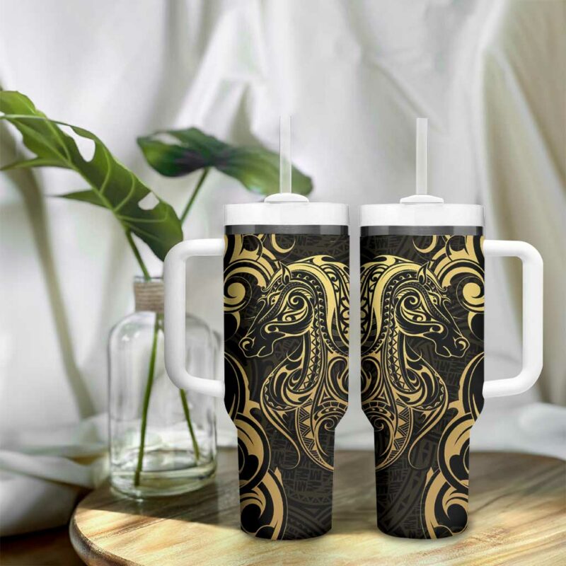 Gold And Black Aoteara Horse Racing NZ Maori Custom Stanley Quencher 40oz Stainless Steel Tumbler With Handle - Threewoofs - Image 9