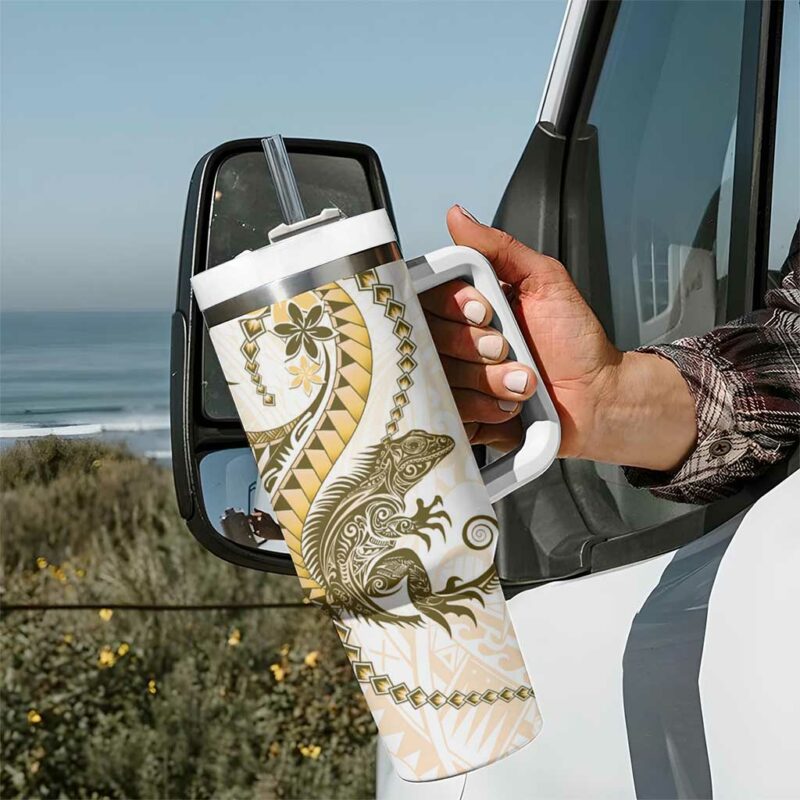 Gold Maori Tuatara Luxury Pastel Custom Stanley Quencher 40oz Stainless Steel Tumbler With Handle - Threewoofs - Image 7
