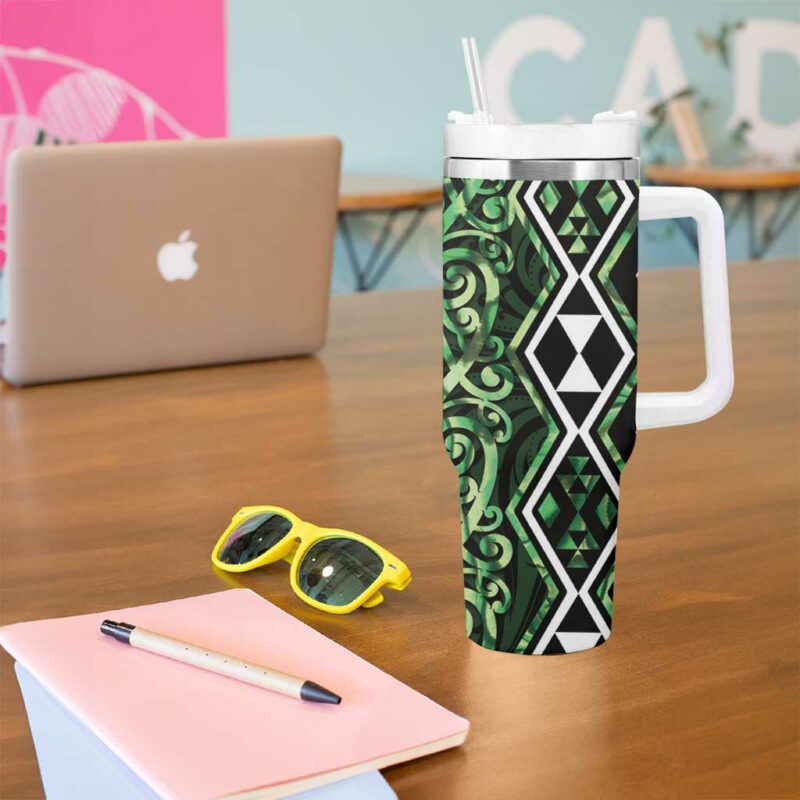 Green Aotearoa Taniko Motifs With Paua Shell Kowhaiwhai Custom Stanley Quencher 40oz Stainless Steel Tumbler With Handle - Threewoofs - Image 5