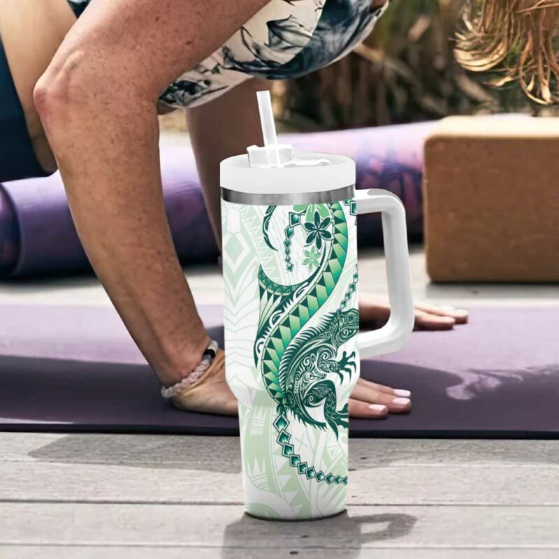 Green Maori Tuatara Luxury Pastel Custom Stanley Quencher 40oz Stainless Steel Tumbler With Handle - Threewoofs - Image 6