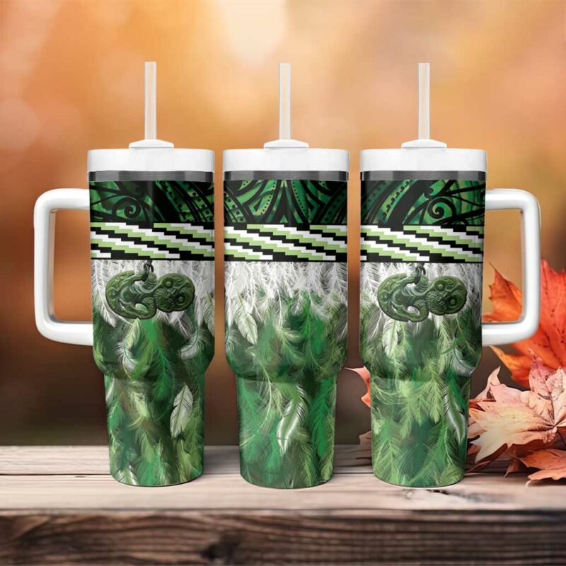Green Traditional Cloak Aotearoa Custom Stanley Quencher 40oz Stainless Steel Tumbler With Handle - Threewoofs - Image 4