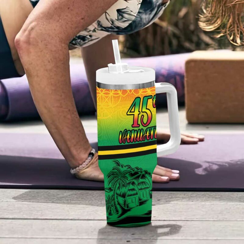 Hapi 45th Indipendens Dei Vanuatu Custom Stanley Quencher 40oz Stainless Steel Tumbler With Handle - Threewoofs - Image 6