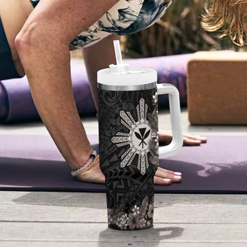 Hawaii and Philippines Together Hibiscus Flower and Sun Badge Polynesian Grayscale Custom Stanley Quencher 40oz Stainless Steel Tumbler With Handle - Threewoofs - Image 6