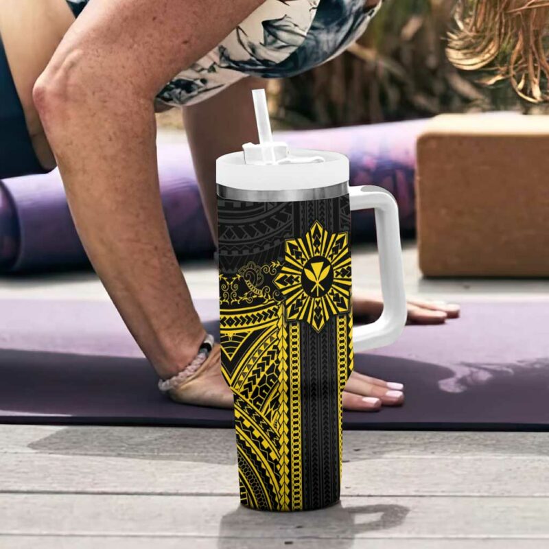 Hawaii And Philippines Together Polynesian With Filipino Barong Gold Custom Stanley Quencher 40oz Stainless Steel Tumbler With Handle - Threewoofs - Image 6