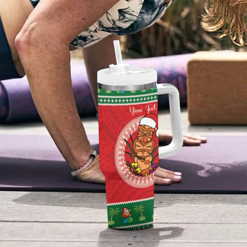 Hawaii Christmas Tiki Santa Mele Kalikimaka Custom Stanley Quencher 40oz Stainless Steel Tumbler With Handle - Threewoofs - Image 6