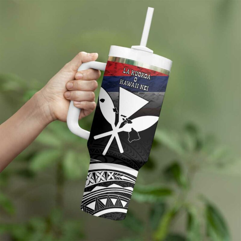 Hawaii Independence Day La Kuokoa Happy 28th November Custom Stanley Quencher 40oz Stainless Steel Tumbler With Handle - Threewoofs - Image 3