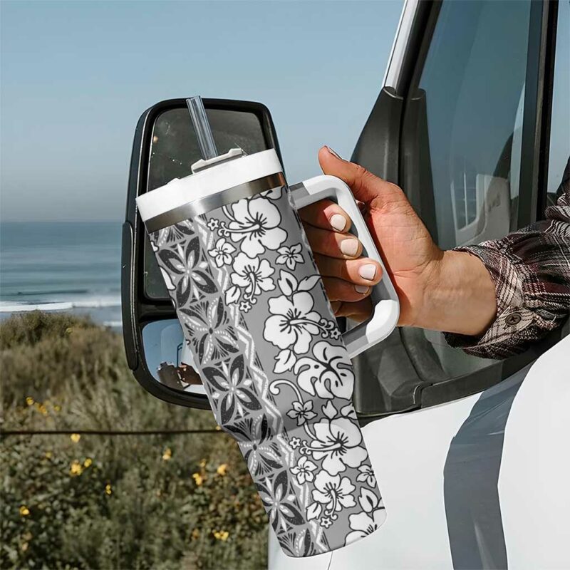Hawaii Vintage Gray Hibiscus Tapa Custom Stanley Quencher 40oz Stainless Steel Tumbler With Handle - Threewoofs - Image 7
