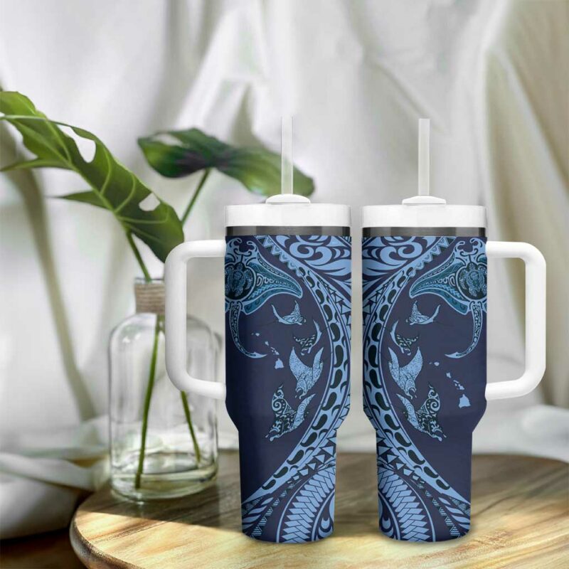 Hawaiian Manta Ray and Polynesian Tribal Tattoo Dark Navy Color Custom Stanley Quencher 40oz Stainless Steel Tumbler With Handle - Threewoofs - Image 9