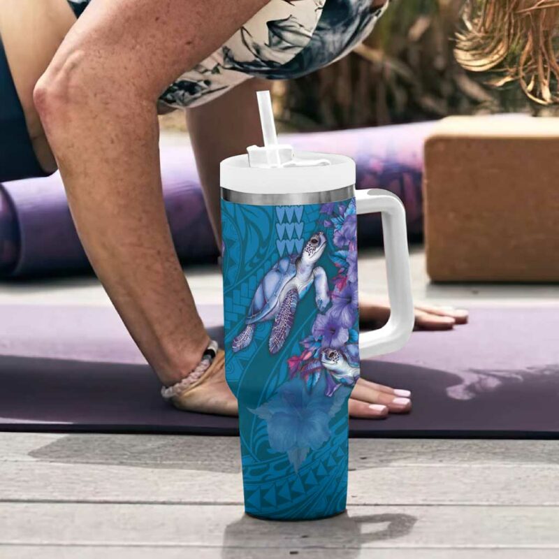 Hawaiian Turtle Love Sweet Hibiscus and Kakau Sapphire Color Custom Stanley Quencher 40oz Stainless Steel Tumbler With Handle - Threewoofs - Image 6