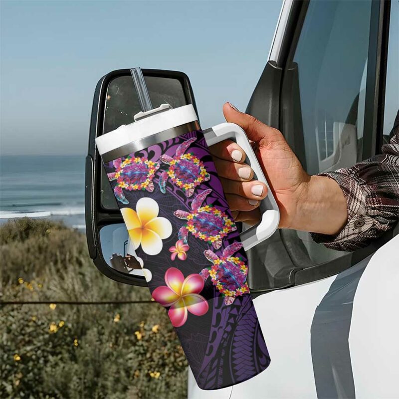 Hawaiian Turtles and Plumeria Polynesian Art Tribal Tattoo Deep Violet Color Custom Stanley Quencher 40oz Stainless Steel Tumbler With Handle - Threewoofs - Image 7