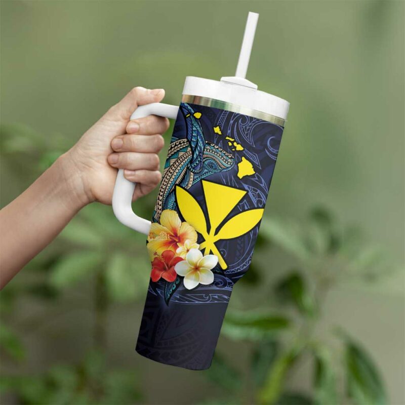 Hawaiian Whale and Kanaka Maoli Symbol Hibiscus Custom Stanley Quencher 40oz Stainless Steel Tumbler With Handle - Threewoofs - Image 3