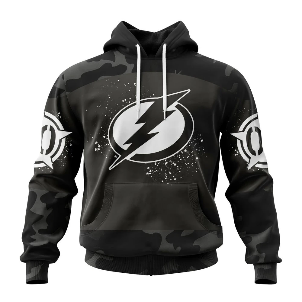 Hoodie NHL Tampa Bay Lightning Special Black Camo Design For Veterans Day St2304 QTNHL080524A1601HD