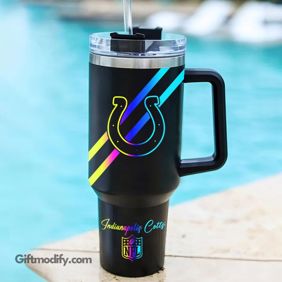 Personalized Insulated Tumbler with Handle - Custom Name & Horse Shoe Design - Image 2