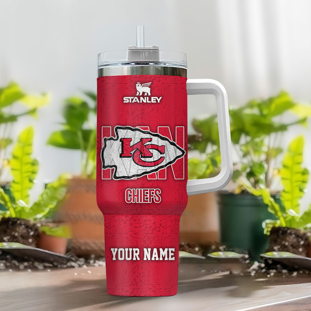 Personalized Kansas City Chiefs Tumbler with Handle - Custom Name Option - Image 2
