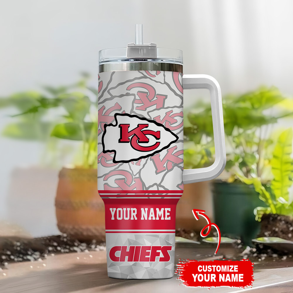Customizable Chiefs Tumbler with Handle & Straw - Show Your Team Spirit! - Image 2