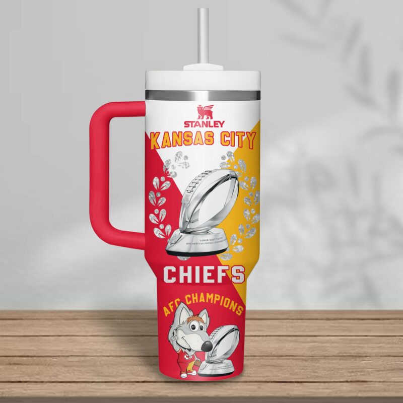 Kansas City Chiefs NFL Sports Custom Stanley Quencher 40oz Stainless Steel Tumbler With Handle - Threewoofs - Image 2