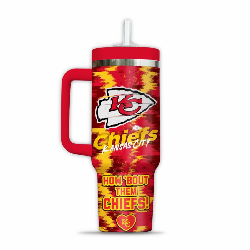 Kansas City Chiefs NFL Sports Custom Stanley Quencher 40oz Stainless Steel Tumbler With Handle - Threewoofs - Image 3
