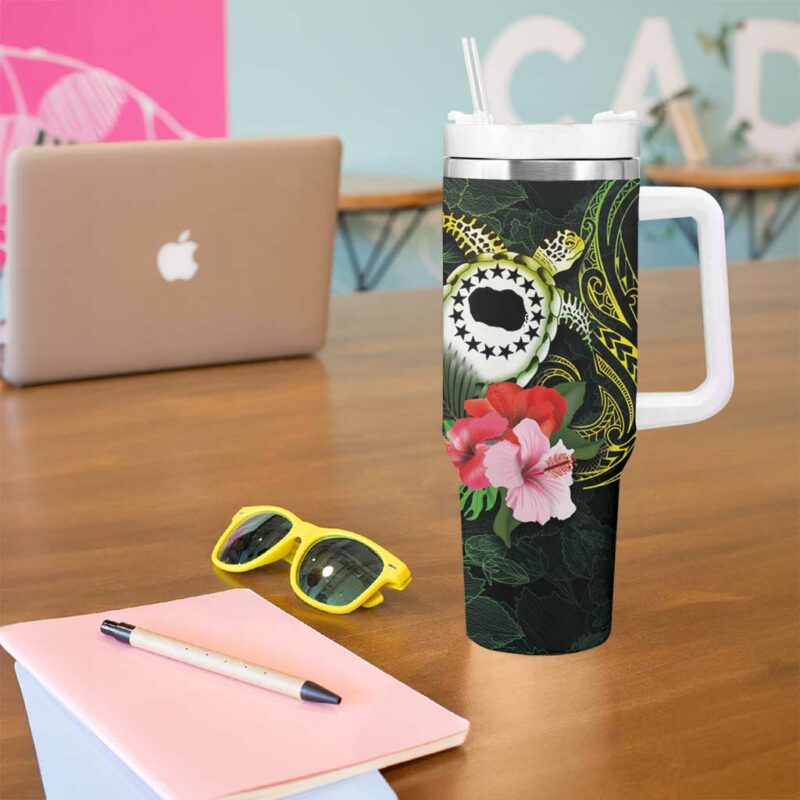 Kia Orana Cook Islands Turtle and Hibiscus Polynesian Custom Stanley Quencher 40oz Stainless Steel Tumbler With Handle - Threewoofs - Image 5
