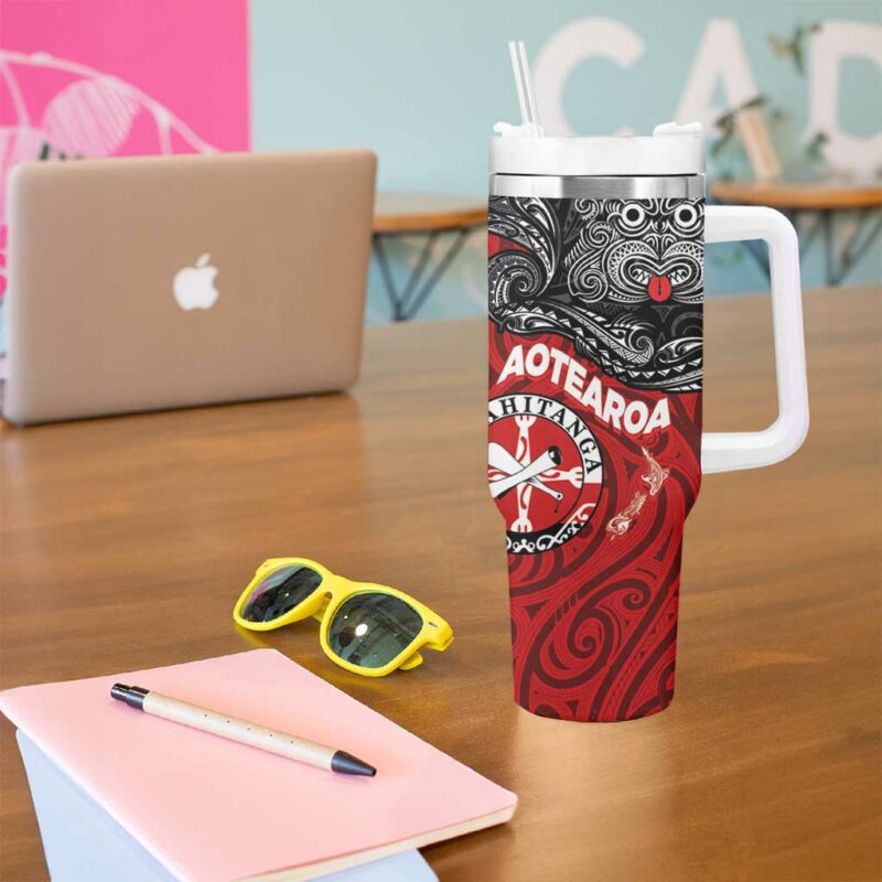 Maori Kotahitanga Aotearoa with Maori Mask and Polynesian Art Tattoo Custom Stanley Quencher 40oz Stainless Steel Tumbler With Handle - Threewoofs - Image 5
