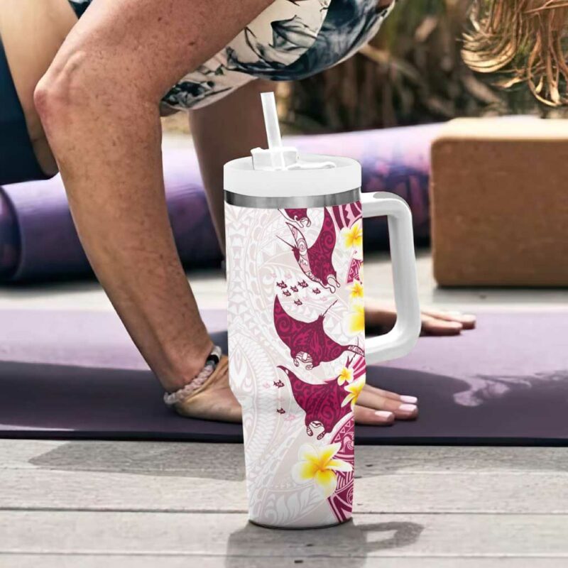 Maori Manta Ray Plumeria Royal Pink Custom Stanley Quencher 40oz Stainless Steel Tumbler With Handle - Threewoofs - Image 6