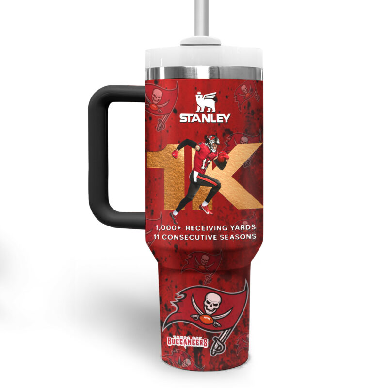 Mike Evans Tampa Bay Buccaneers NFL Sports Custom Stanley Quencher 40oz Stainless Steel Tumbler With Handle - Threewoofs - Image 4