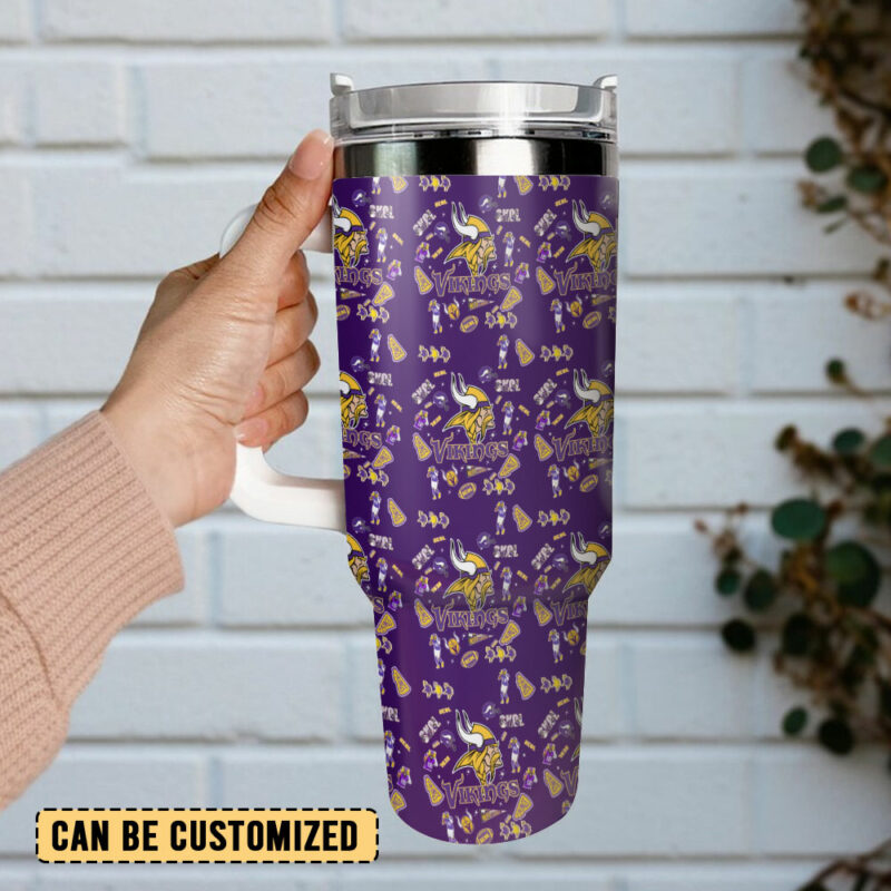 Minnesota Vikings NFL Custom Stanley Quencher 40oz Stainless Steel Tumbler With Handle - Threewoofs - Image 3