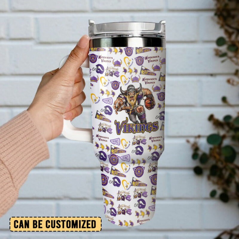 Minnesota Vikings NFL Sports Custom Stanley Quencher 40oz Stainless Steel Tumbler With Handle - Threewoofs - Image 3