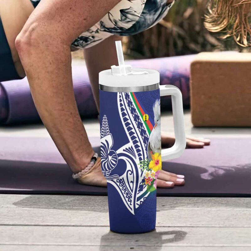 New Caledonia Kagu Bird Polynesian Tropical Flowers Custom Stanley Quencher 40oz Stainless Steel Tumbler With Handle - Threewoofs - Image 6