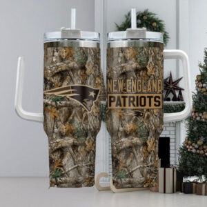 New England Patriots Camouflage Tumbler with Handle - Perfect Gift for Fans