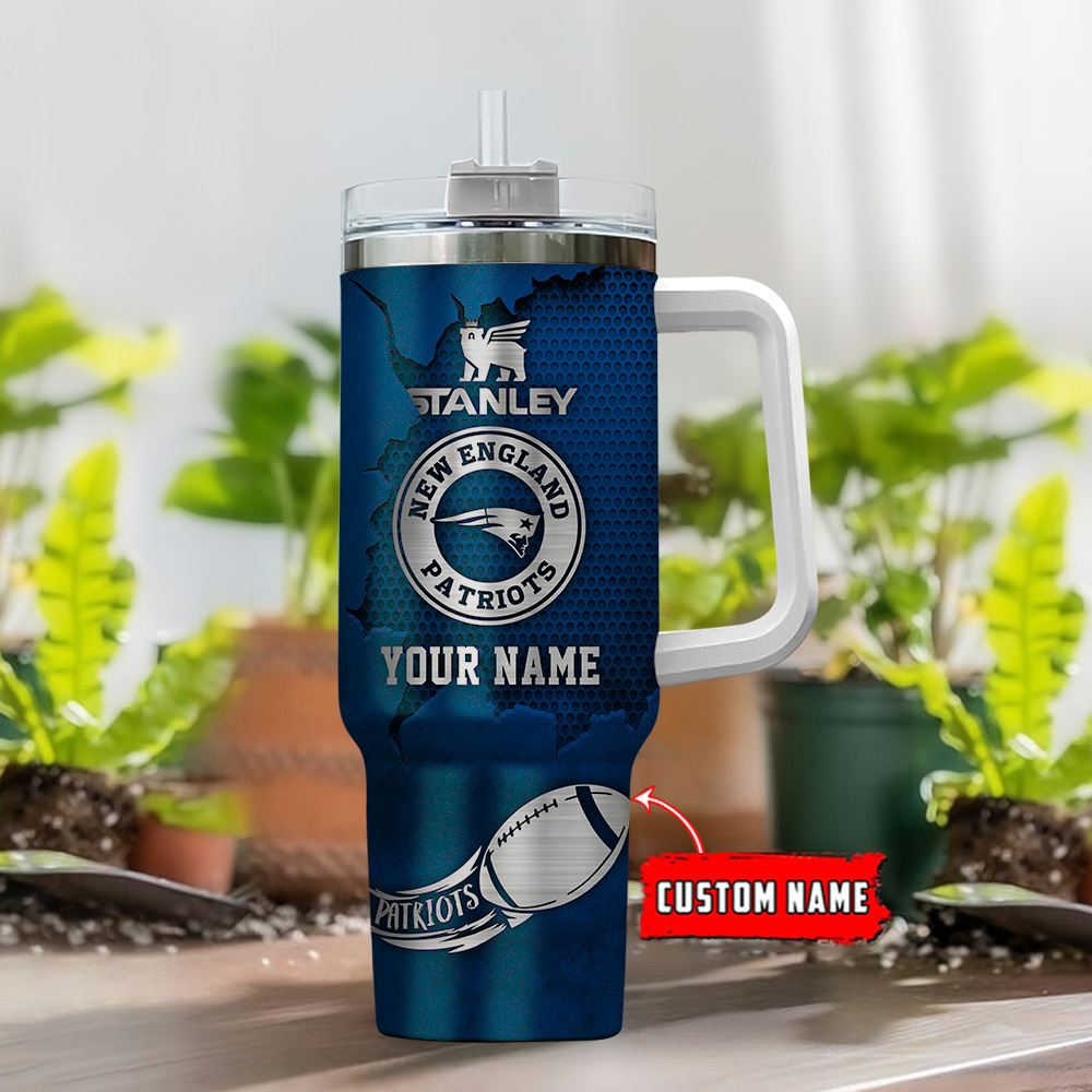 Custom New England Patriots Tumbler with Handle & Straw - Personalized Gift - Image 2