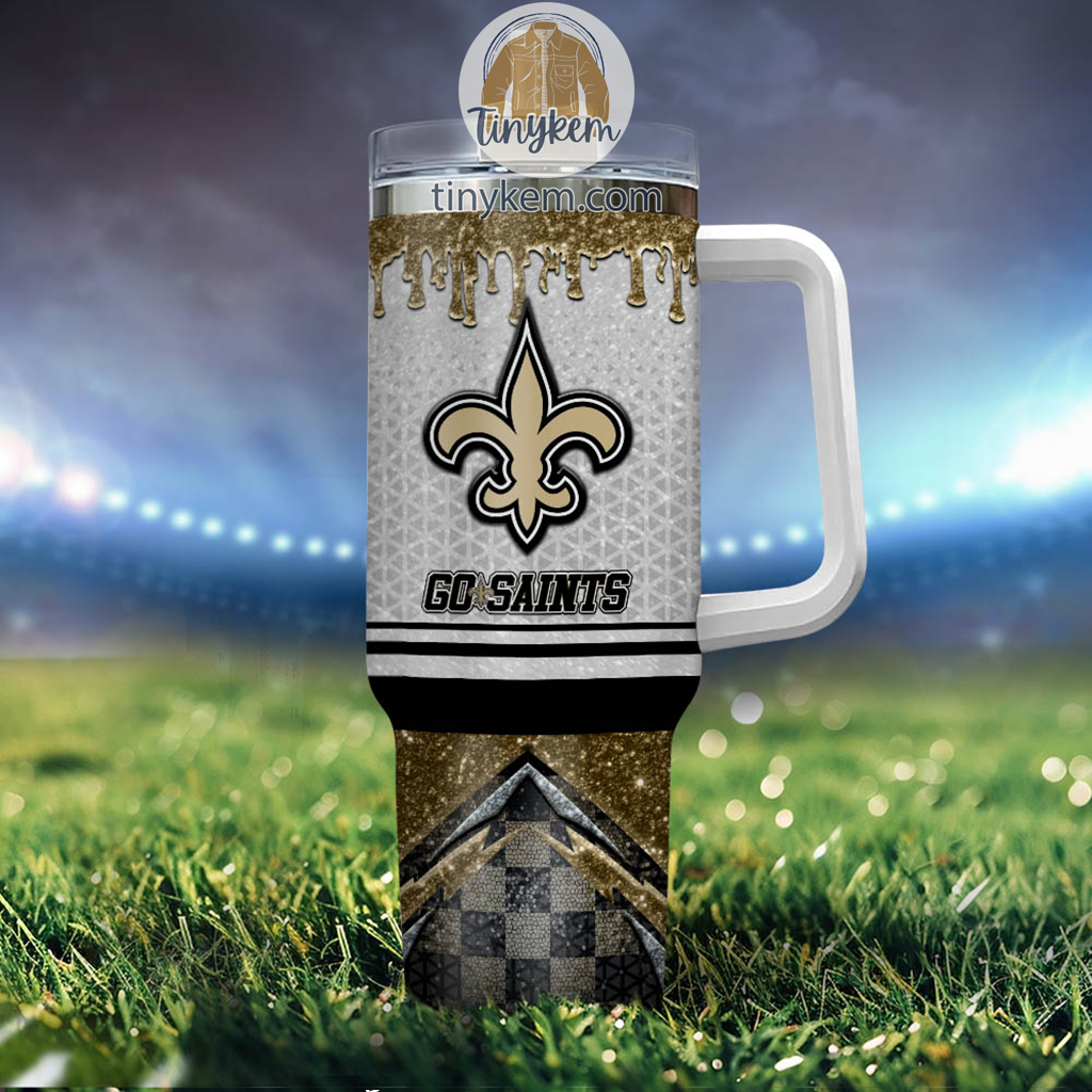 Customizable New Orleans Saints Tumbler Mug with Handle & Straw - Personalized Gift - Image 4