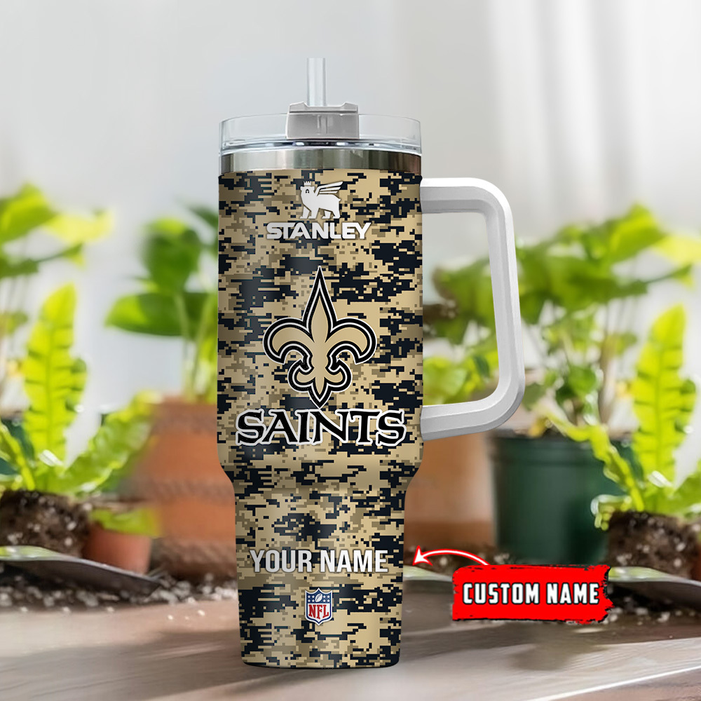 Custom NFL Camouflage Tumbler with Handle - Personalized Drinkware - Image 2