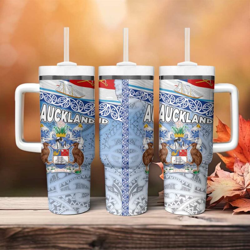 New Zealand Auckland‚Äôs Flag and Coat of Arms Koru Art Maori Custom Stanley Quencher 40oz Stainless Steel Tumbler With Handle - Threewoofs - Image 4