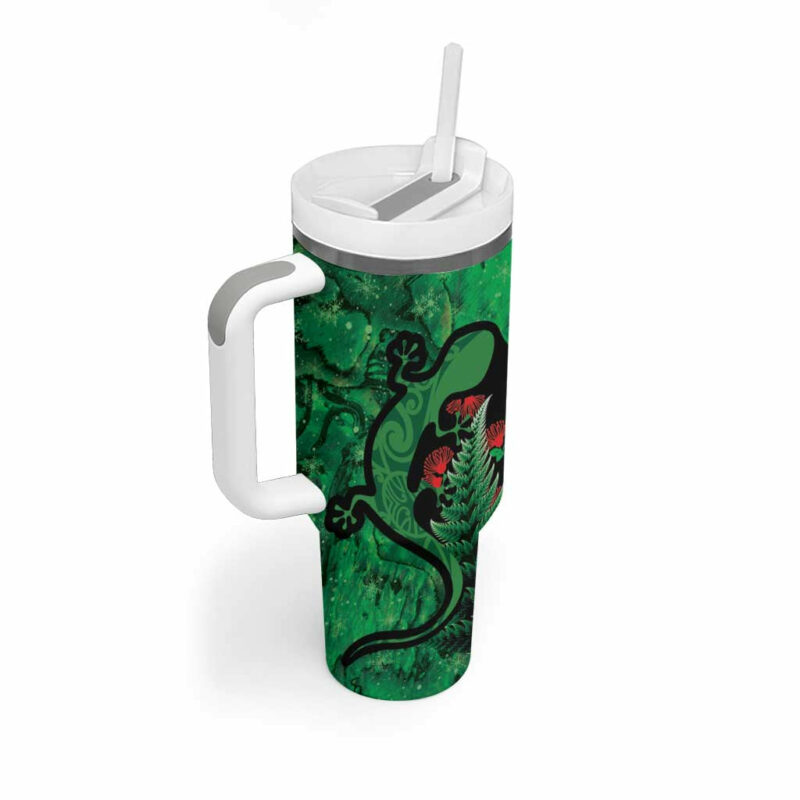 New Zealand Gecko Christmas Meri Kirihimete Paua Shell Mix Pohutukawa Custom Stanley Quencher 40oz Stainless Steel Tumbler With Handle - Threewoofs - Image 3