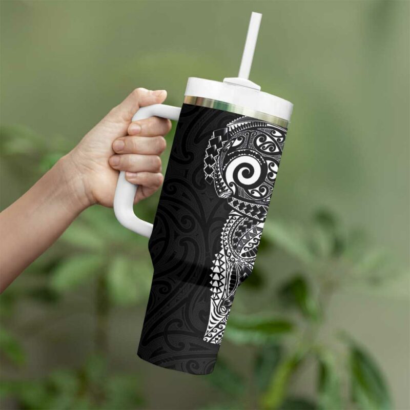 New Zealand Maori Koru Art Traditional Tattoo Custom Stanley Quencher 40oz Stainless Steel Tumbler With Handle - Threewoofs - Image 3
