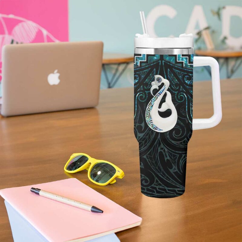 New Zealand Maori Poutama Manaia Turquoise Paua Shell Custom Stanley Quencher 40oz Stainless Steel Tumbler With Handle - Threewoofs - Image 5