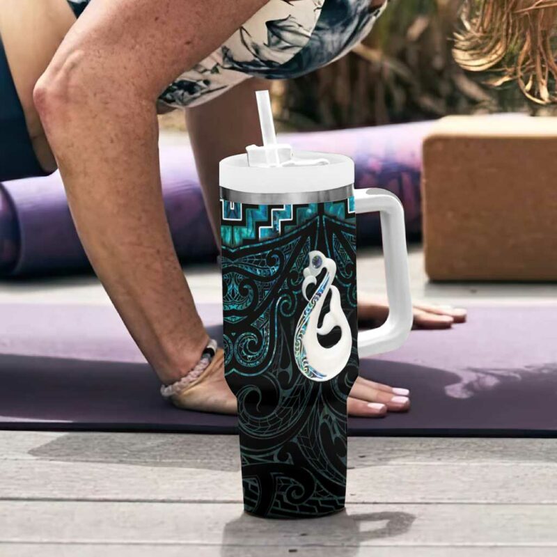 New Zealand Maori Poutama Manaia Turquoise Paua Shell Custom Stanley Quencher 40oz Stainless Steel Tumbler With Handle - Threewoofs - Image 6