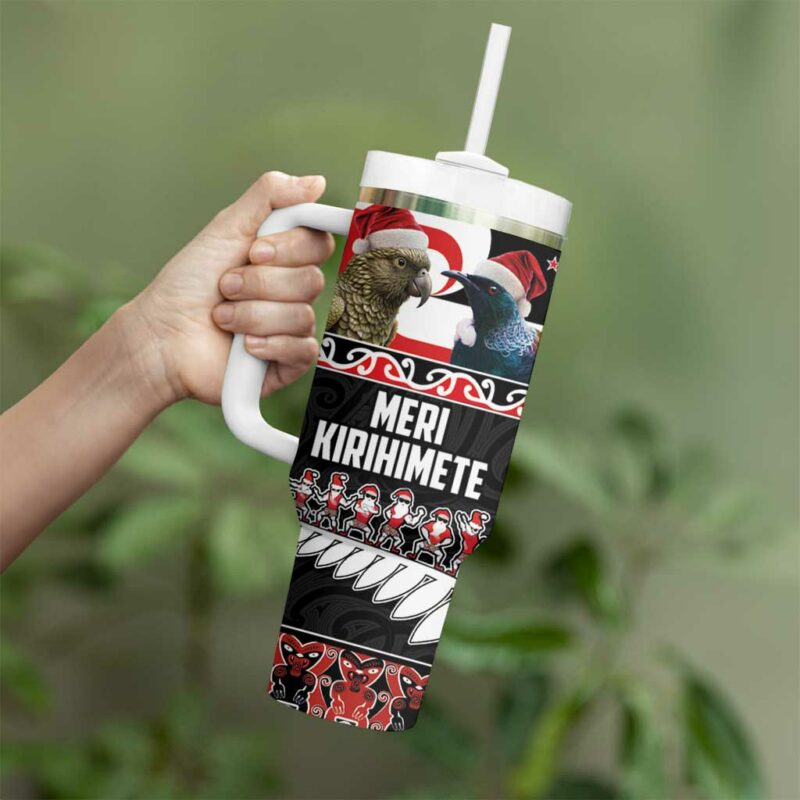 New Zealand Meri Kirihimete Christmas Tui Bird and Kea Bird Haka Santa Custom Stanley Quencher 40oz Stainless Steel Tumbler With Handle - Threewoofs - Image 3
