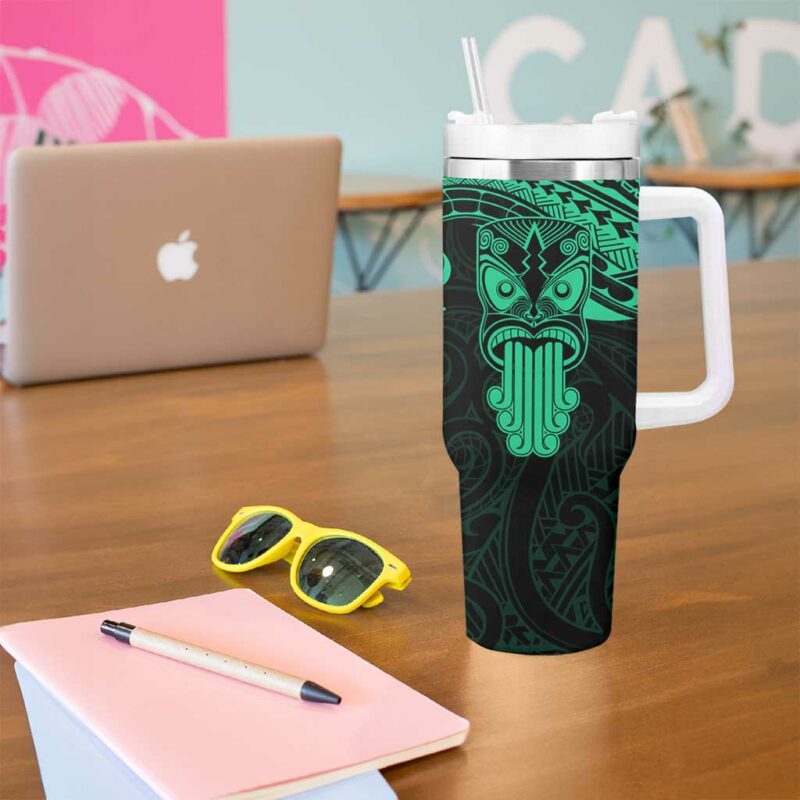New Zealand Te Reo Maori Kia Kaha Maori Language Week Green Custom Stanley Quencher 40oz Stainless Steel Tumbler With Handle - Threewoofs - Image 5